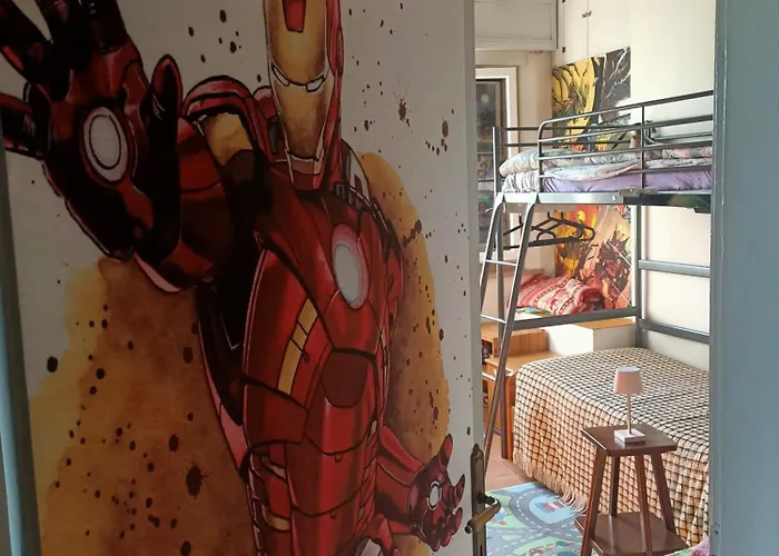 Avengers' House 公寓