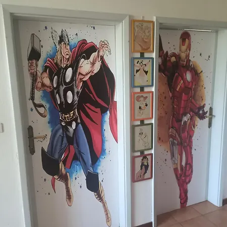 Avengers' House Apartamento